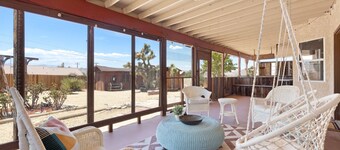 Euphorbia House - Fire Pit, Ping Pong, Tether Ball & Dark Skies 3 Bedroom Home by RedAwning