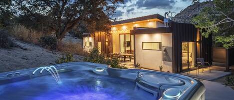 House, 2 Bedrooms | Property grounds