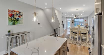 University City - Philadelphia 6 Bedroom Home by RedAwning