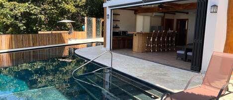 Alberca al aire libre