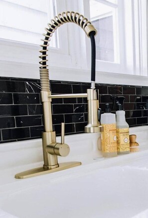 Immagine non classificata, 3 di 37, pulsante