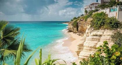 MOOREA Exceptional view of the Caribbean Sea, Swimming pool