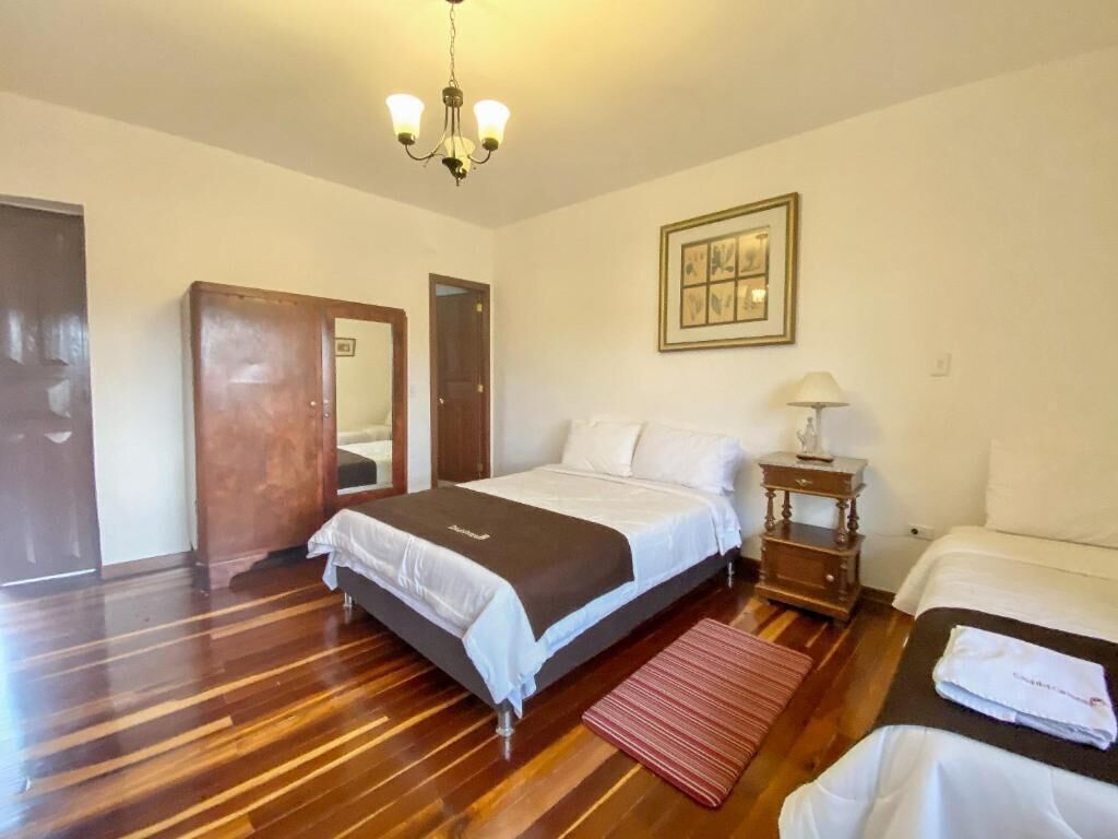 Wifi gratis y ropa de cama 