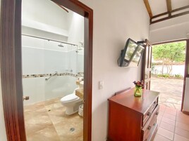 Shower, rainfall showerhead, towels