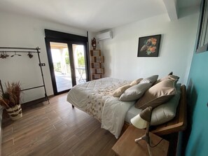 2 bedrooms, iron/ironing board, travel crib, free WiFi - LE caillou, Haven of peace (La Trinité)