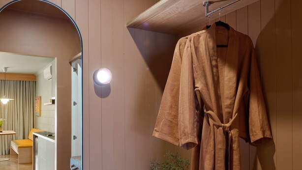 Deluxe Room | Bathroom | Designer toiletries, hair dryer, bathrobes, towels - River Drive Motel (Tarwin Lower)