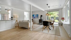 Uklassifisert bilde, 4 av 18, knapp