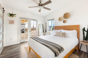 House, 2 Bedrooms | 2 bedrooms, individually decorated, individually furnished, free WiFi