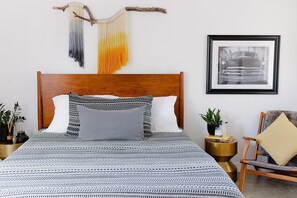 House, 2 Bedrooms | 2 bilik tidur, dihias secara berasingan