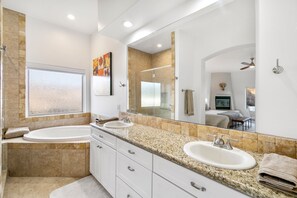Casa, 4 habitaciones | Baño