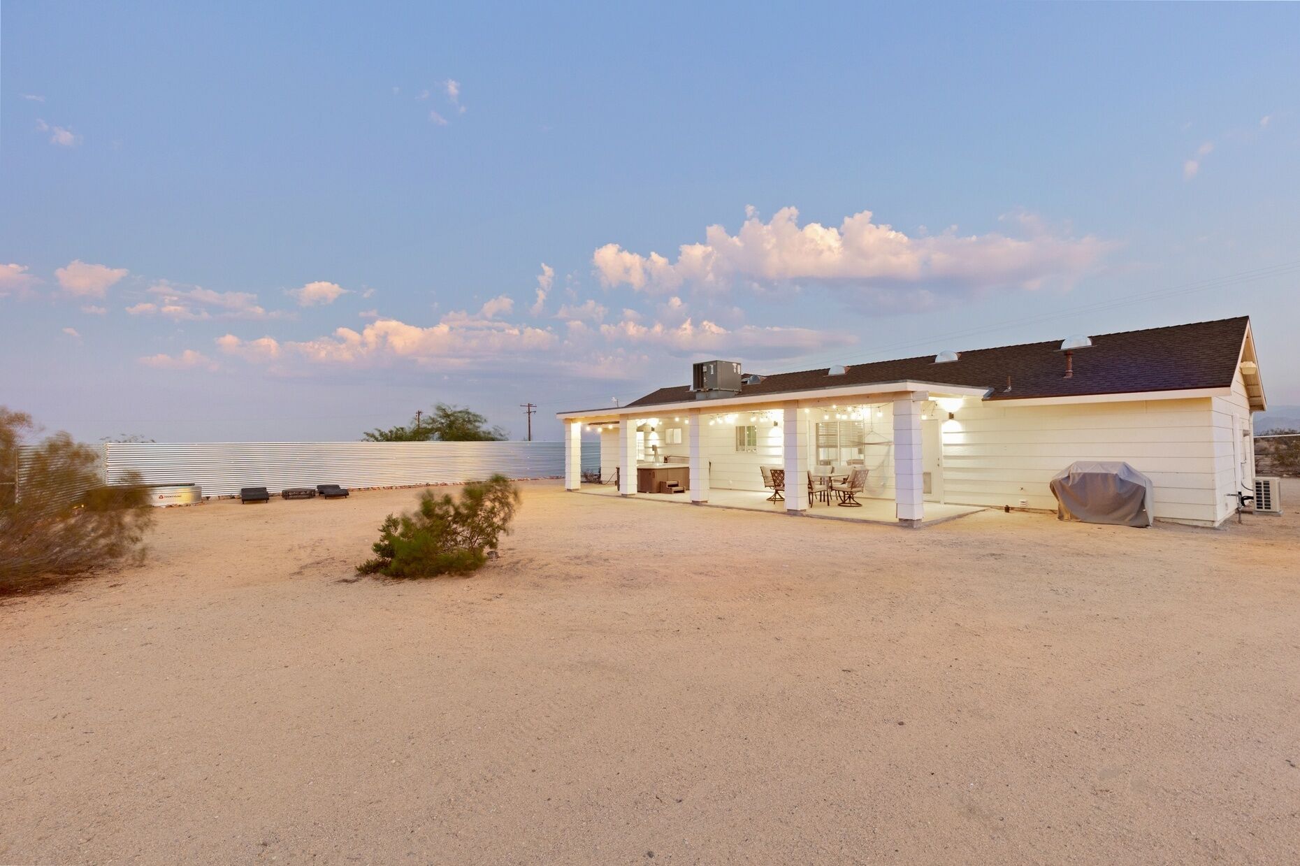 House, 3 Bedrooms | Exterior