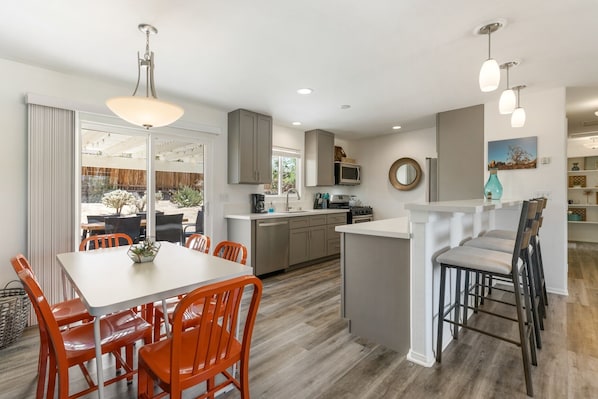 House, 3 Bedrooms | Private kitchen | Fridge, oven, coffee/tea maker - Serenity Sands - Hot Tub, Bbq And Fire Pit! 3 Bedroom Home by RedAwning (Joshua Tree)