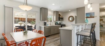 Serenity Sands - Hot Tub, Bbq And Fire Pit! 3 Bedroom Home by RedAwning