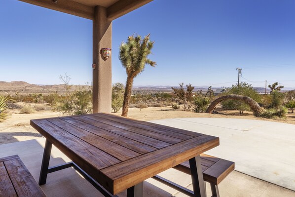 Casa, 4 habitaciones | Áreas de la propiedad