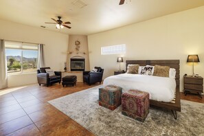 House, 4 Bedrooms | 4 bedrooms, individually decorated, individually furnished, free WiFi