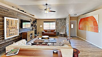 House, 3 Bedrooms | Interior