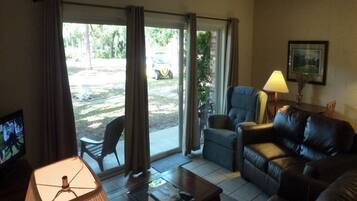 Apartemen, 2 kamar tidur | Area keluarga