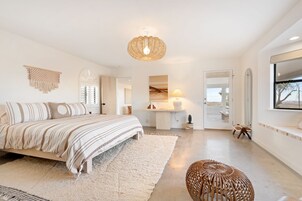 บ้านพัก, 2 ห้องนอน | 2 ห้องนอน, ห้องพักตกแต่งอย่างมีเอกลักษณ์, ตกแต่งพิเศษโดยเฉพาะ, Wi-Fi ฟรี