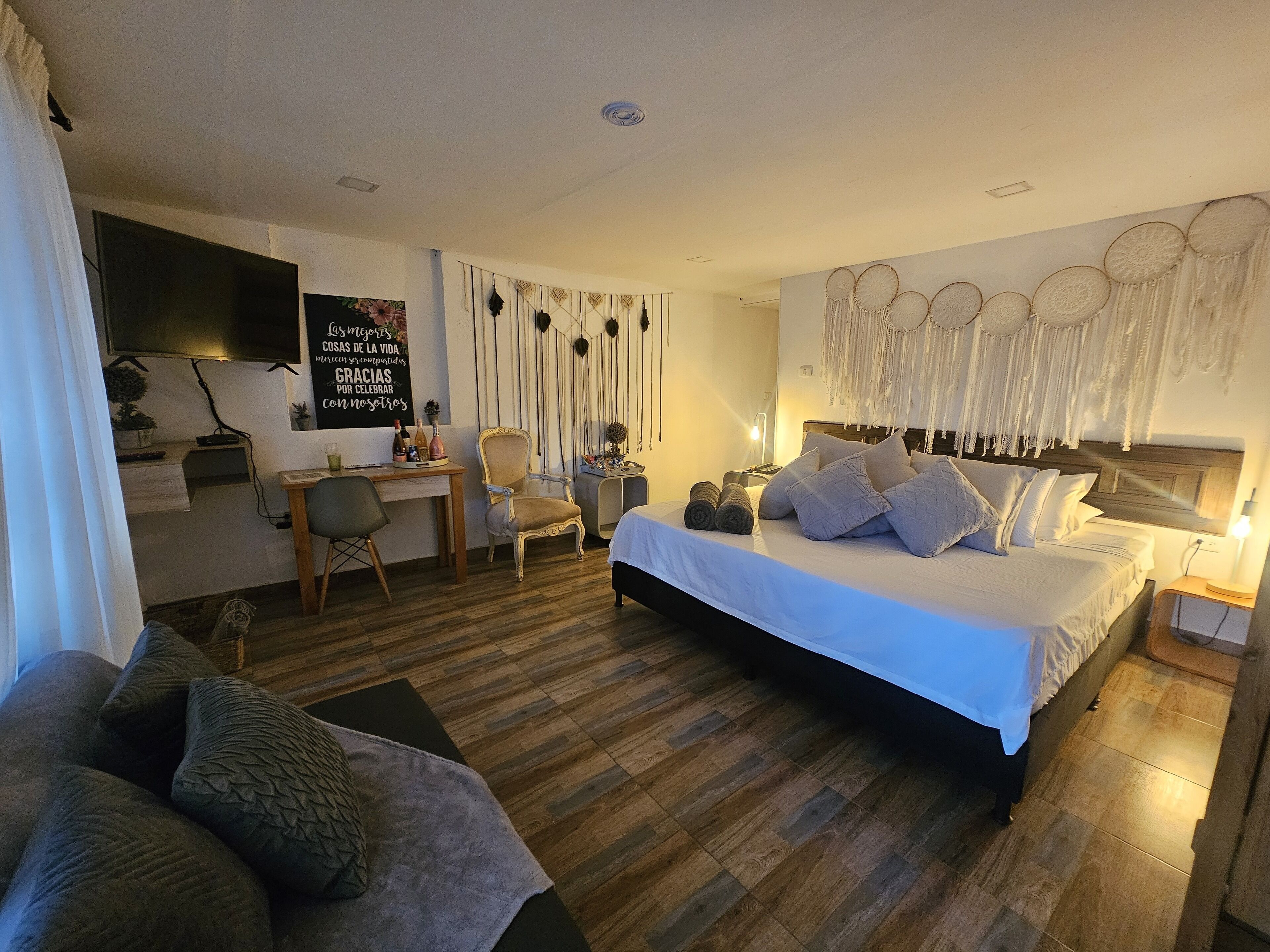 Junior Suite Vista Malla | Egyptian cotton sheets, premium bedding, down duvets