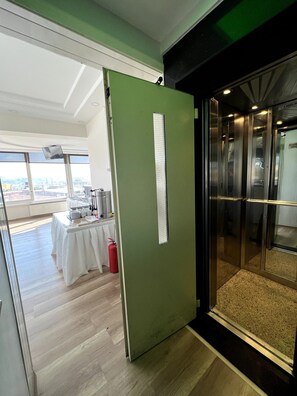 Free daily buffet breakfast - Headman Hotel (Gaziantep)