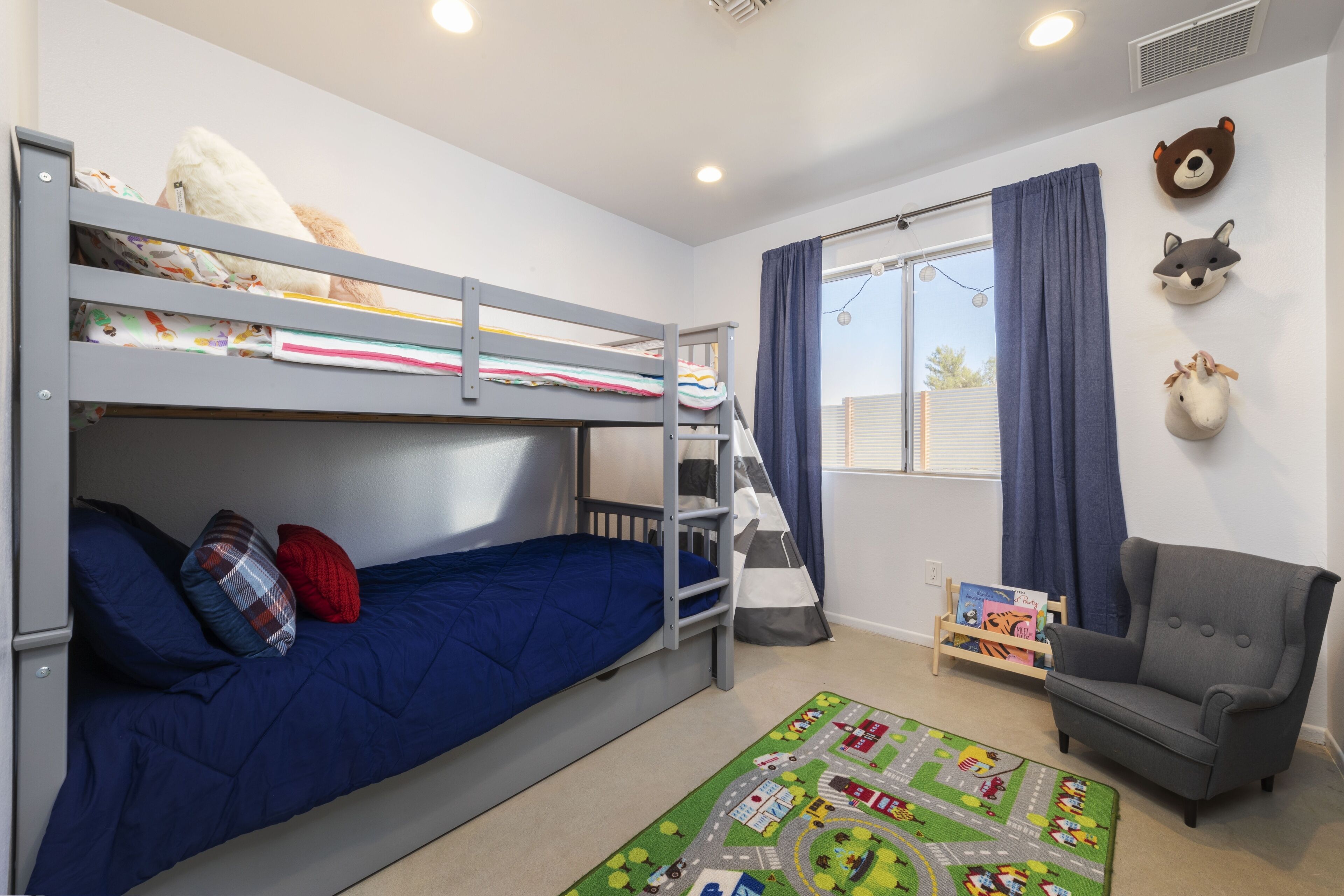 House, 3 Bedrooms | 3 bedrooms, individually decorated, individually furnished, free WiFi