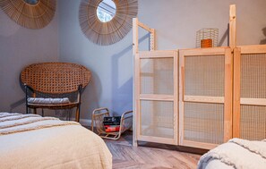 2 chambres, lit de bébé portatif, accès au Wi-Fi (inclus)