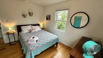 2 habitaciones, tabla de planchar con plancha y wifi gratis