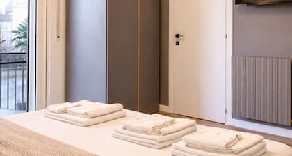 A Due Passi Dalla Scalinata Rooms