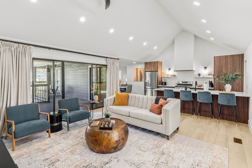 Luxury Home by Downtown & Steps Away from Trails