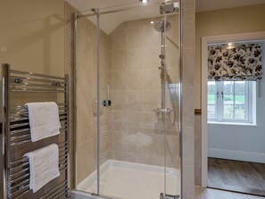 Towels - 3 bedroom accommodation in Henstead, near Southwold (Henstead, near Southwold)