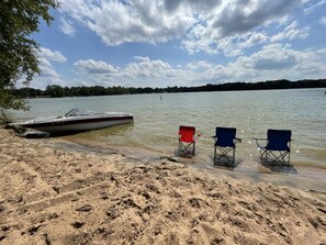 Sun loungers, beach towels