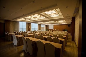 Unclassified image, 4 of 80, button - Guorui Hotel (Jiande)