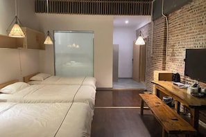 Room - North Tropics Youth Hostel (Shanglin)