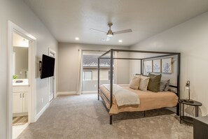 3 chambres, rideaux occultants, lit parapluie, Wi-Fi gratuit