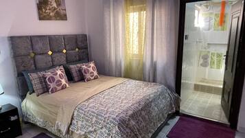 2 bedrooms, WiFi, bed sheets