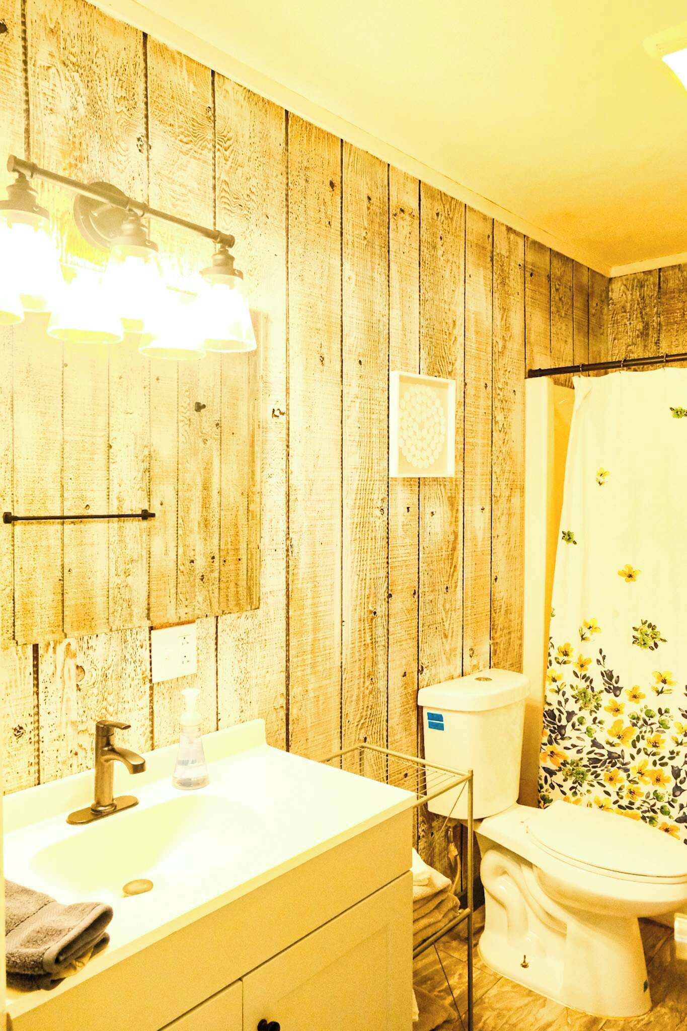 淋浴设施、吹风机、毛巾