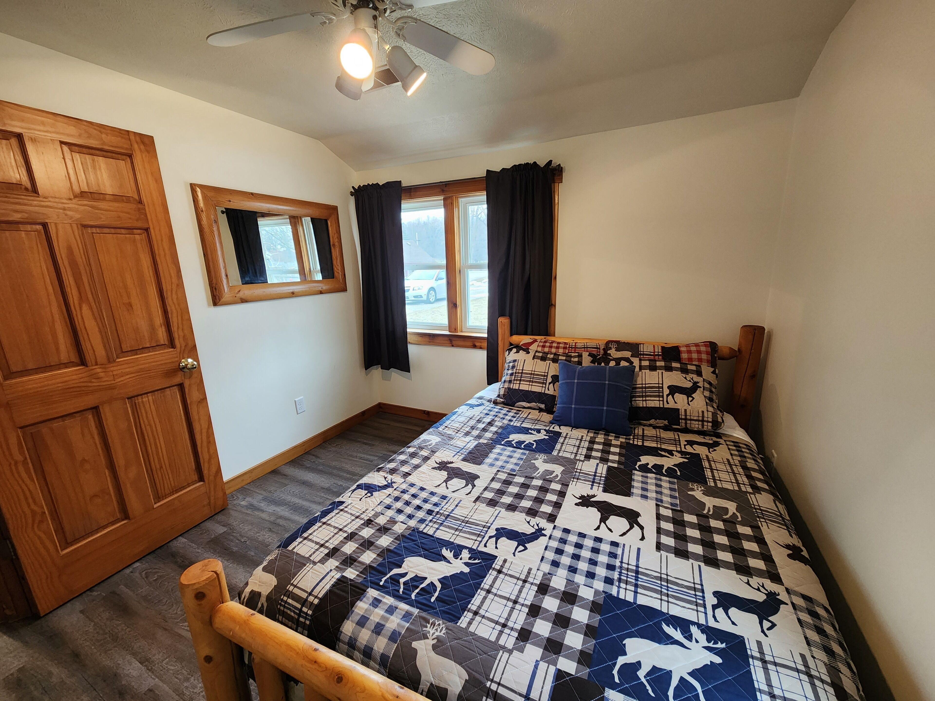 Lakefront Cabin on Full Rec Lake with Pier