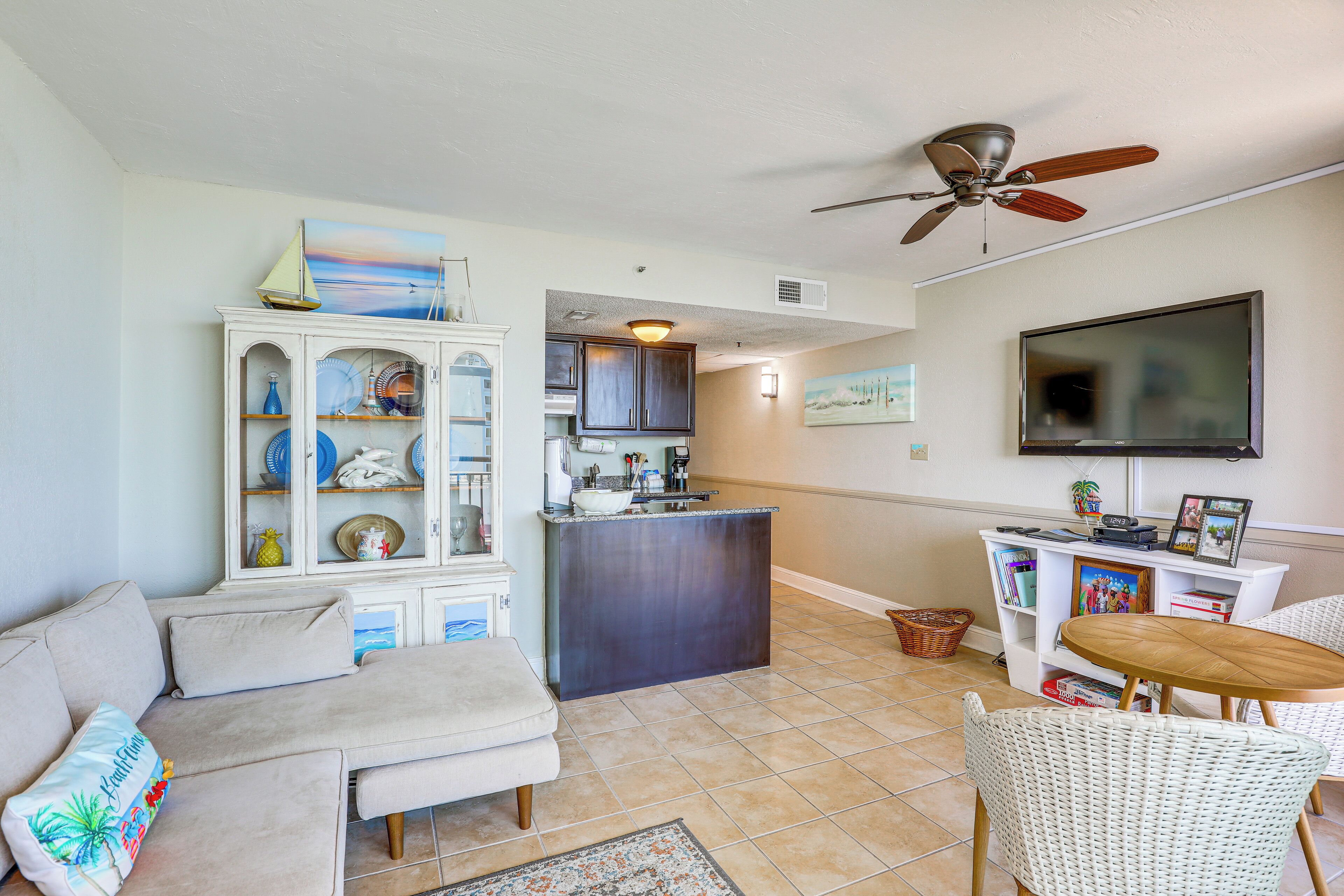 Walk To Shore: Condo W/ 2 Pools In Myrtle Beach - Conway, SC