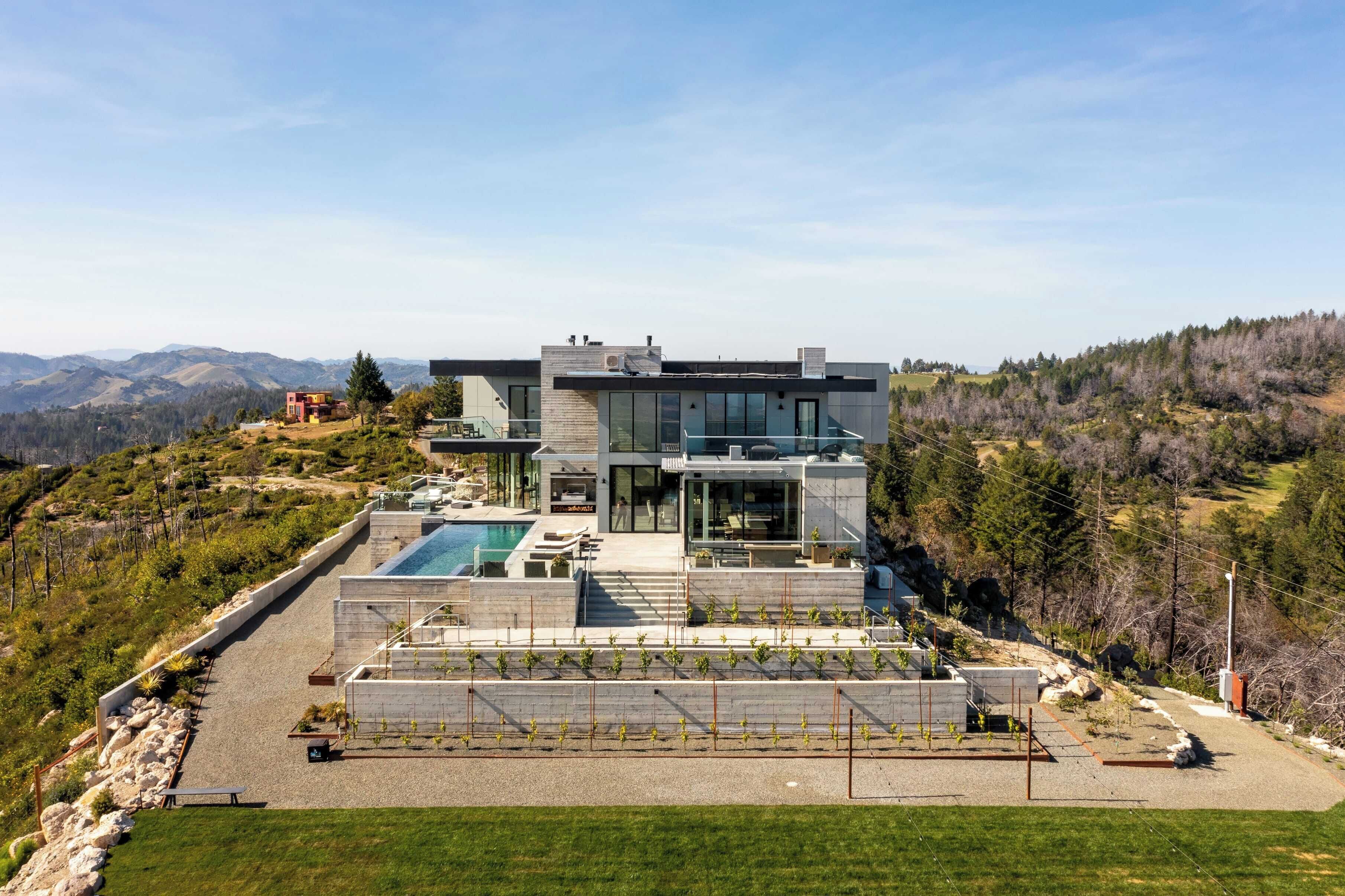 Villa (4 Bedrooms) | Interior