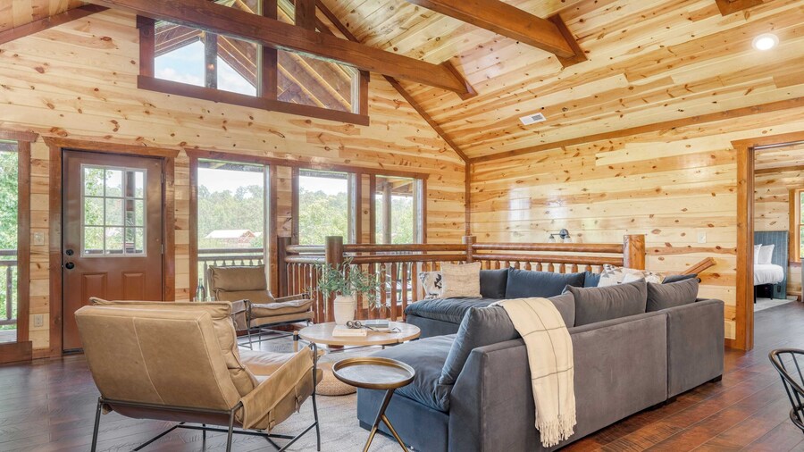 Ridge View by Avantstay15mins From Pigeon Forge w/ Pavilion, Indoor Pool & Hot Tub!