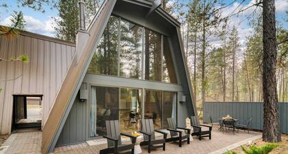 Alder by Avantstay Moody Retreat: Patio, Hot Tub in Sunriver!