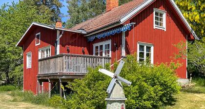 Stunning home in Ydre with kitchen