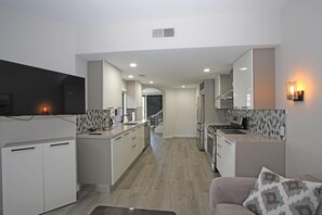 聯排別墅, 多張床 (VV885 - Palm Valley CC) | 私人廚房