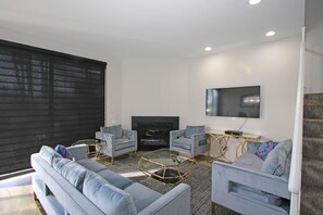 Townhome, Multiple Beds (VV885 - Palm Valley CC) | Interior