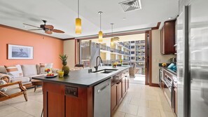 Interior - Beachfront Condo at Beach Villas at Ko Olina Hale Hoaloha by Avantstay (Kapolei)