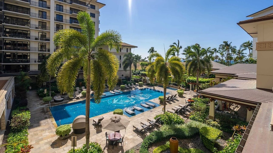 Beachfront Condo at Beach Villas at Ko Olina Hale Hoaloha by Avantstay