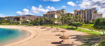 Beachfront Condo at Beach Villas at Ko Olina Hale Hoaloha by Avantstay