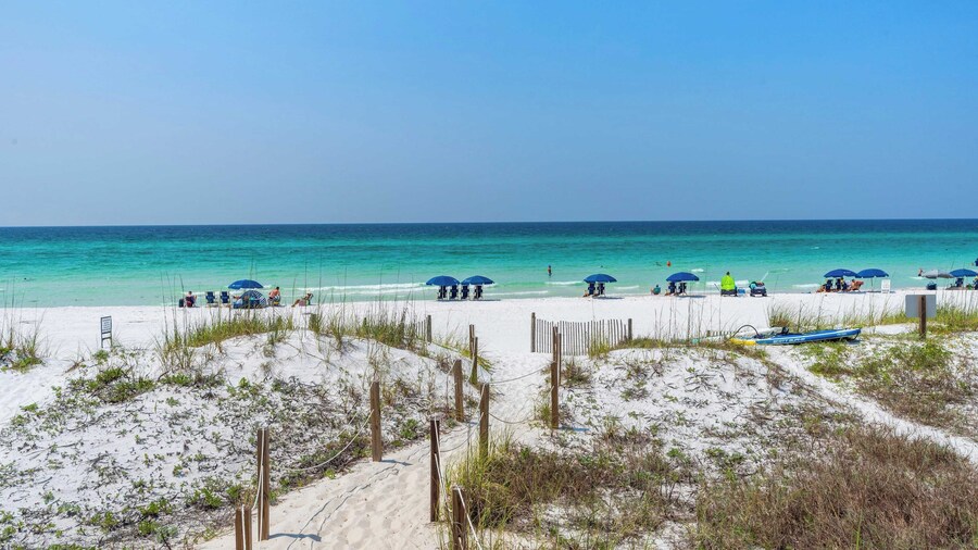 Backyard Beach by Avantstay Oceanfront Destin Paradise