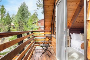 House (4 Bedrooms) | Interior - 3mins to Lake, 5mins to Skiing Updated 4bdr Cabin Avalon Pines by Avantstay (Big Bear Lake)