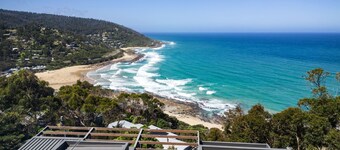 Azure Wye River - Amazing ocean view family home